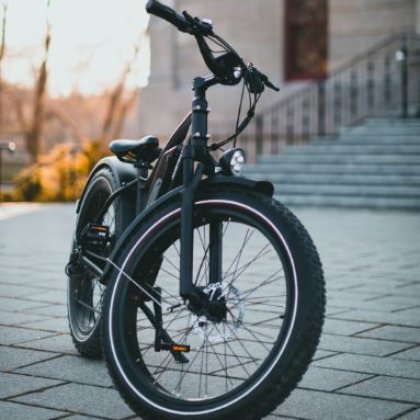 Bicycles & E-bikes